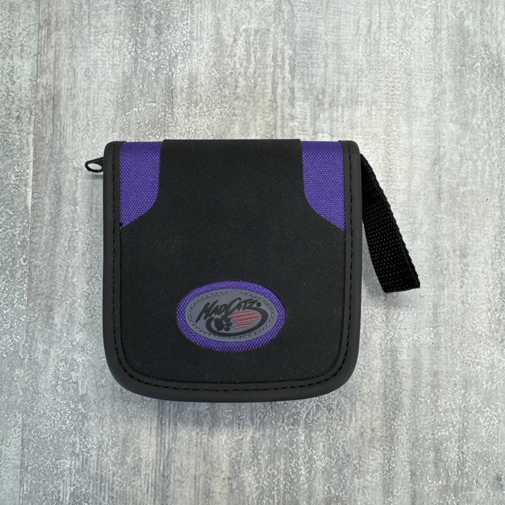 Mad Catz Game Cube Disc Wallet Holder Carrying Case New Unused